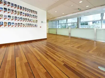 ponçage parquet à Lanmeur - image 3