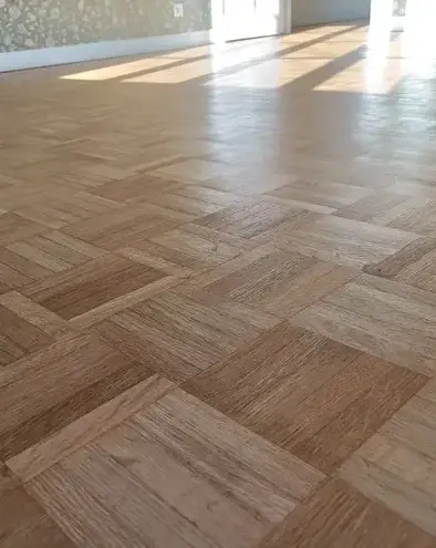 ponçage parquet à Morlaix - image 2