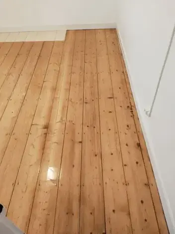 pose de parquet à Locquénolé - image 4