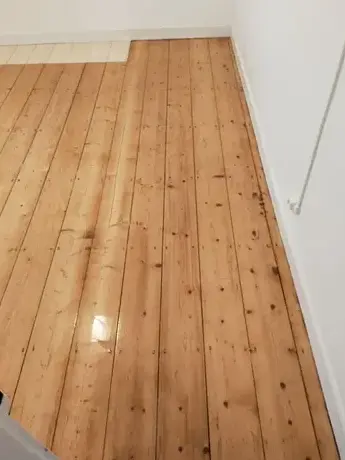 pose et rénovation parquet massif à Taulé - image 4