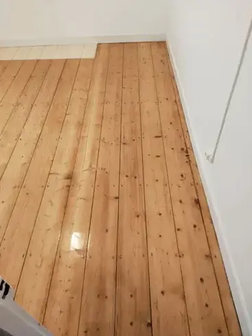 rénovation d'escaliers en bois à Locquénolé - image 2